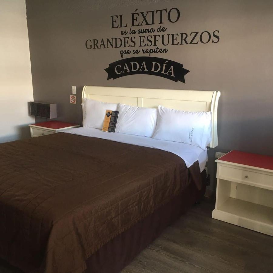 Hotel Boulevard Mexicali Buitenkant foto