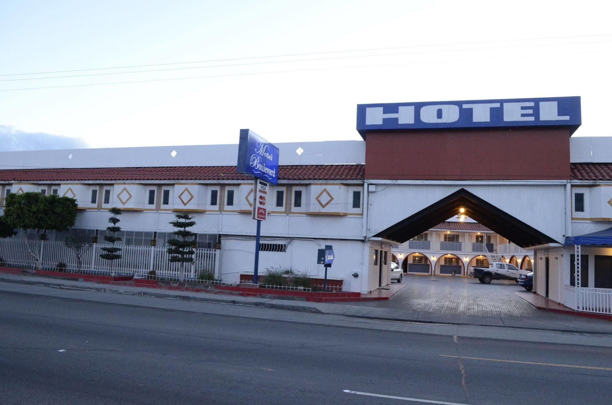 Hotel Boulevard Mexicali Buitenkant foto
