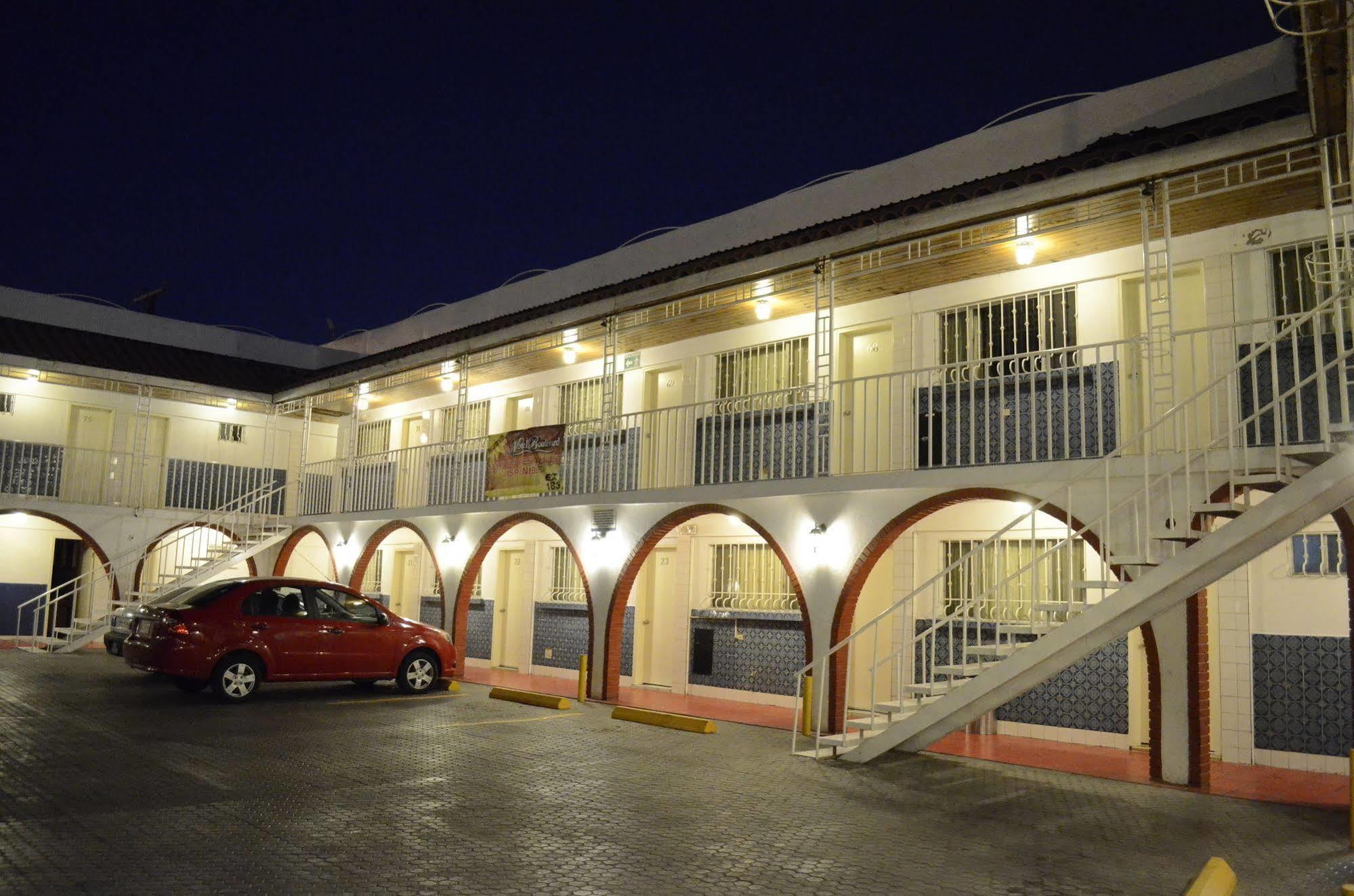 Hotel Boulevard Mexicali Buitenkant foto