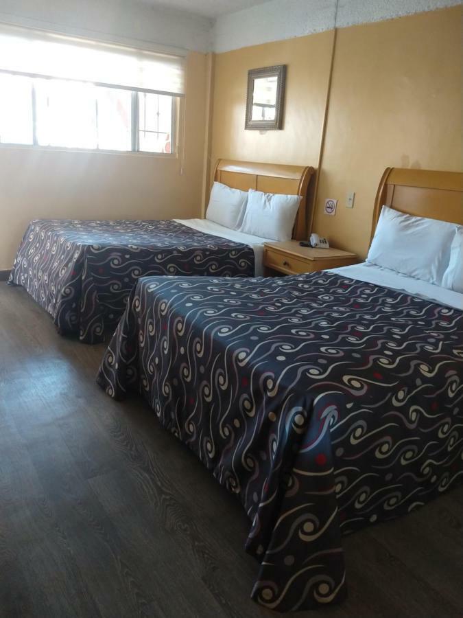 Hotel Boulevard Mexicali Buitenkant foto